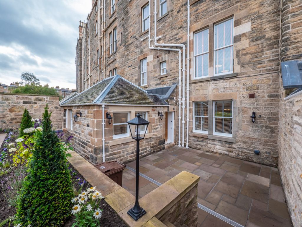 Additional image 24 of 4 bed flat to rentBelgrave Crescent, Edinburgh EH4