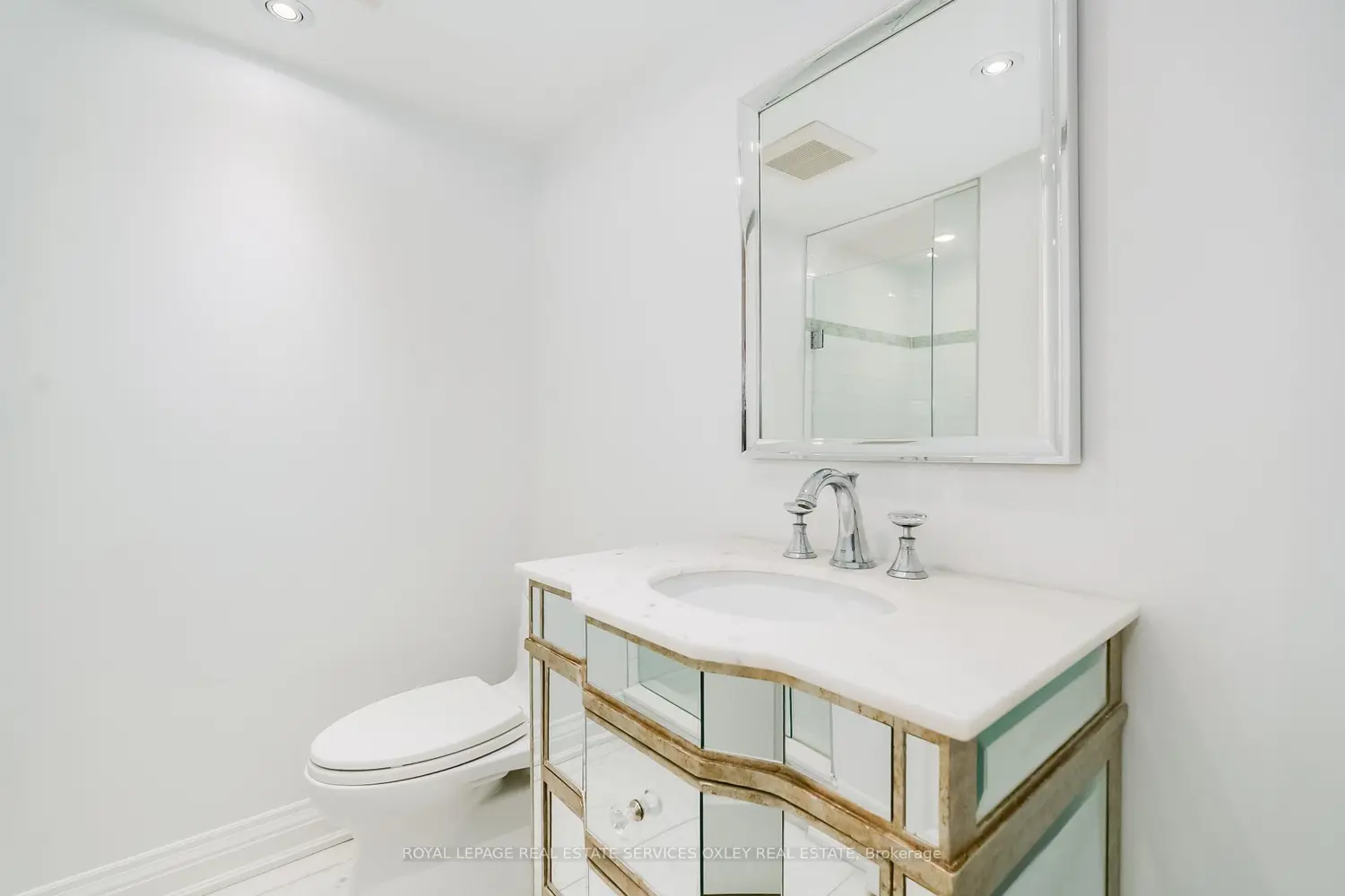 Additional image 5 of 3130 Yonge Street 202