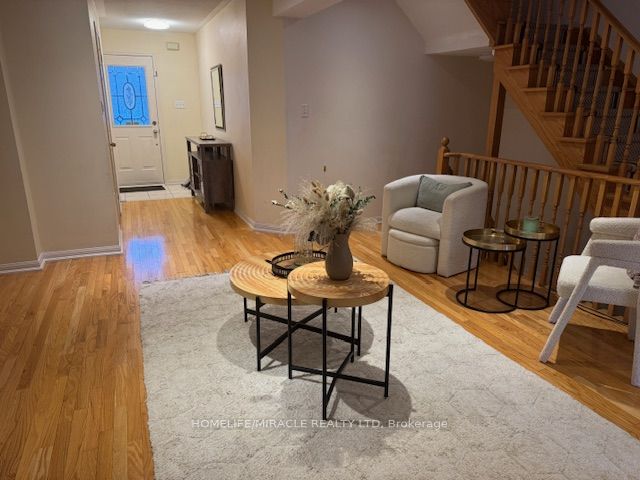 Additional image 5 of 11 Robideau Place, Whitby, ON, L1R 3G8