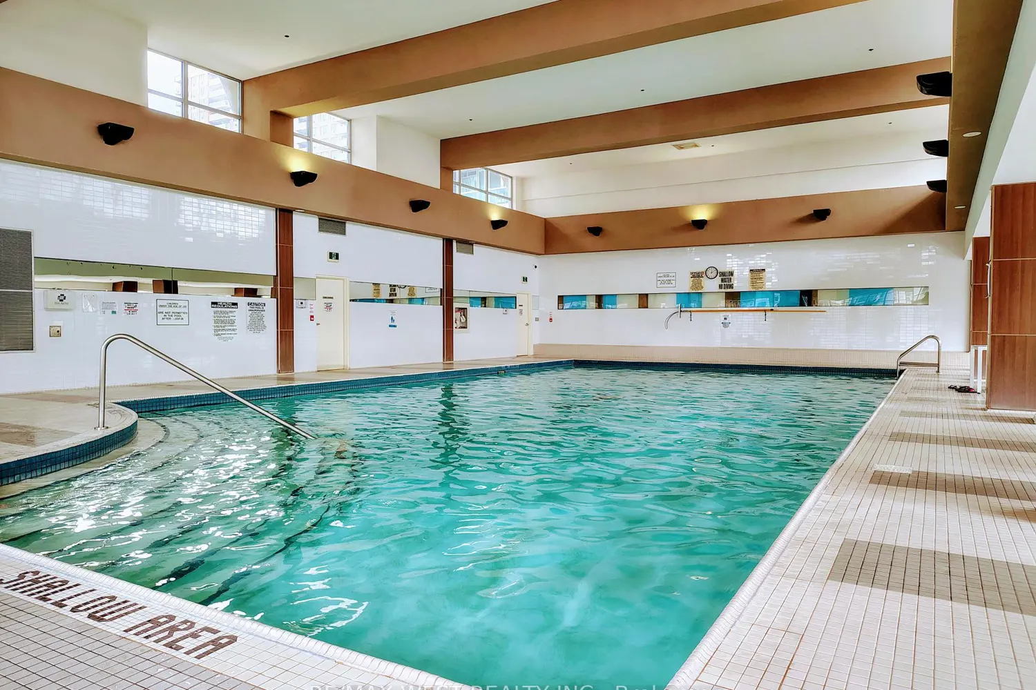 Additional image 17 of 1 Elm Drive 1301