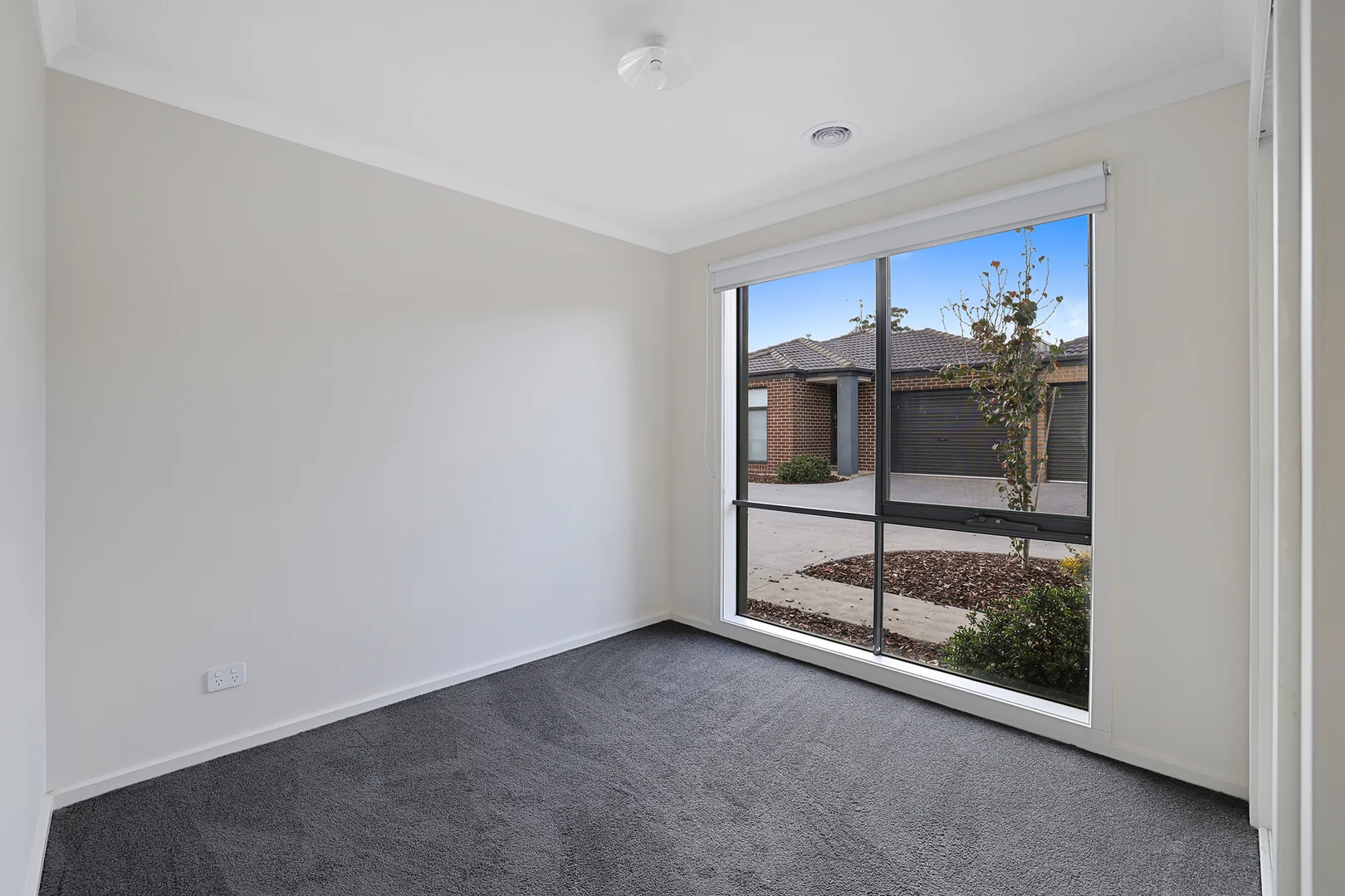 Additional image 8 of 14/96 Lampard Road, Drouin VIC 3818