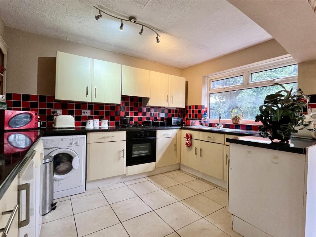 Additional image 7 of Parkfield Drive, Castle Bromwich, Birmingham