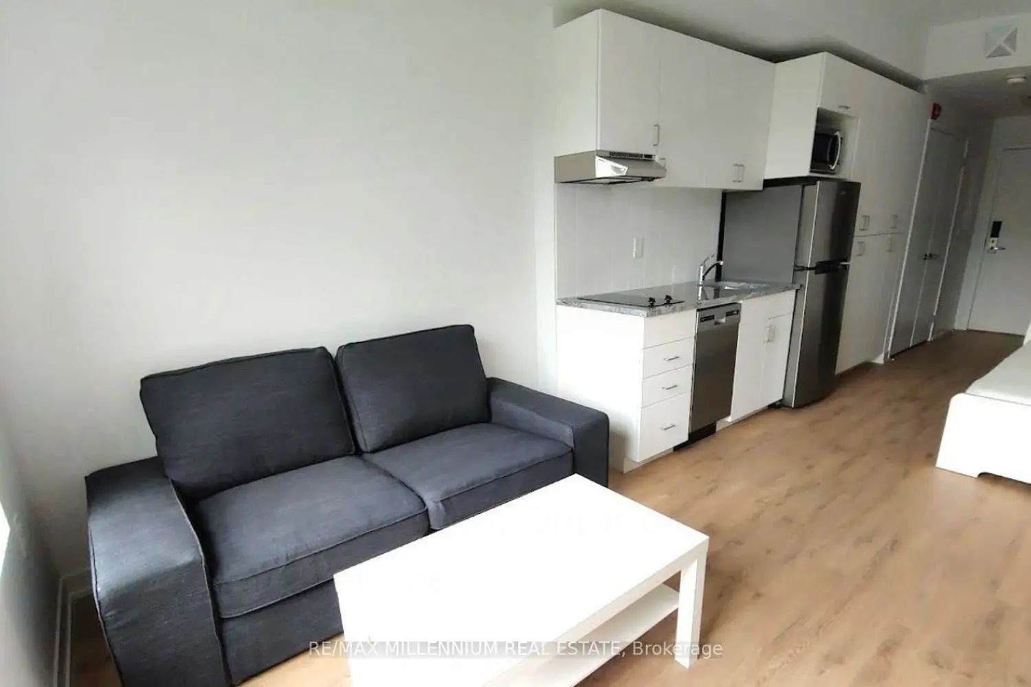 Additional image 4 of 1800 Simcoe Street 208