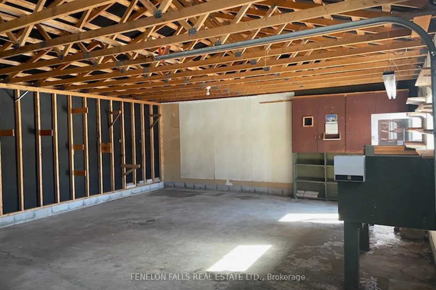 Additional image 9 of 38 Oak Street