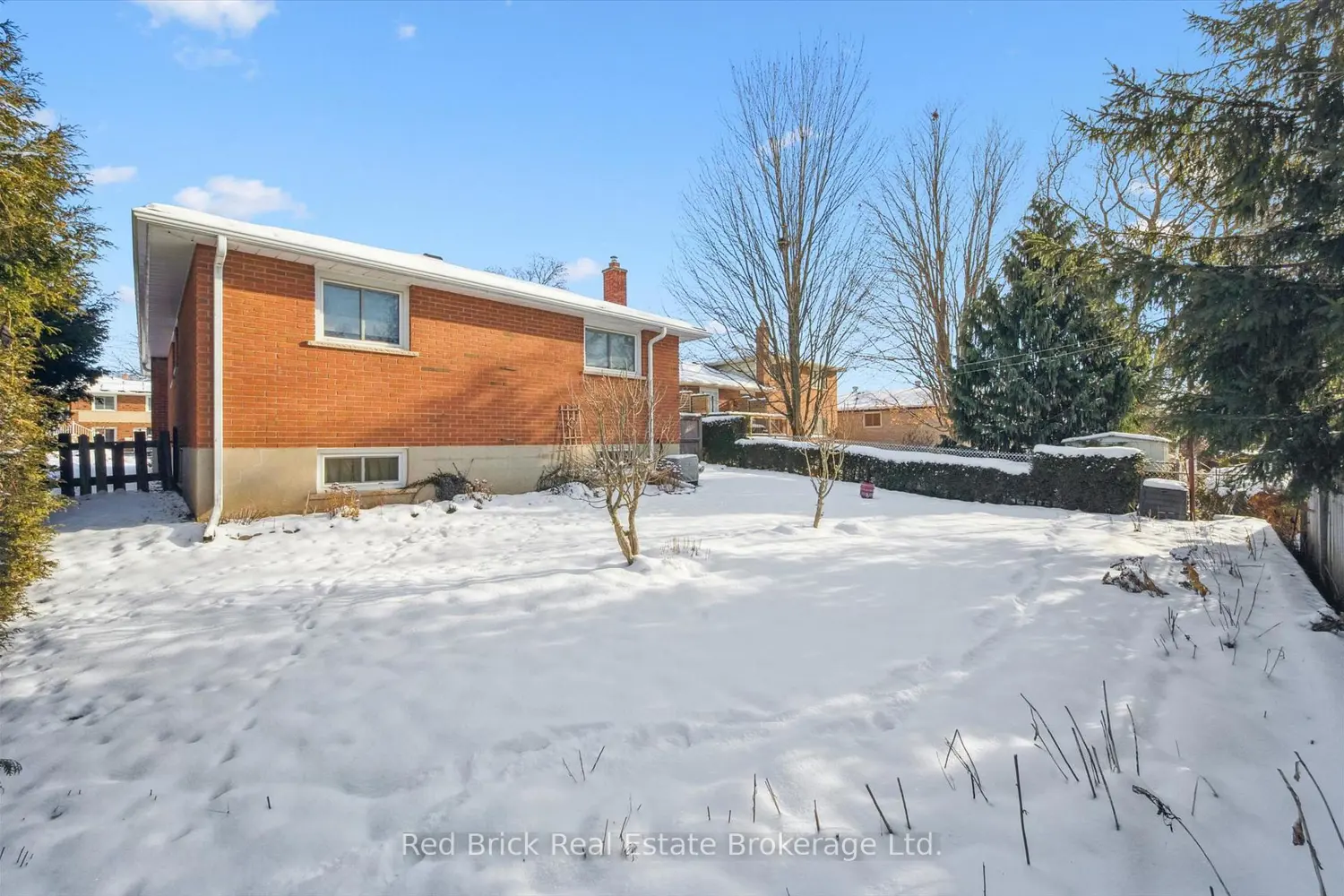 Additional image 18 of 32 Algoma Drive