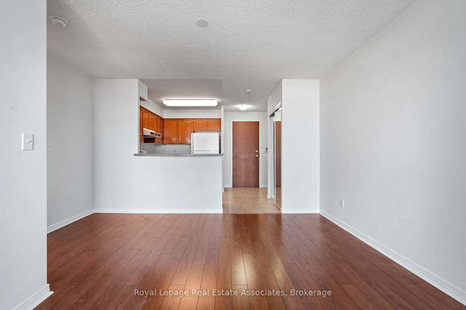 Additional image 6 of 2545 Erin Centre Boulevard 1713