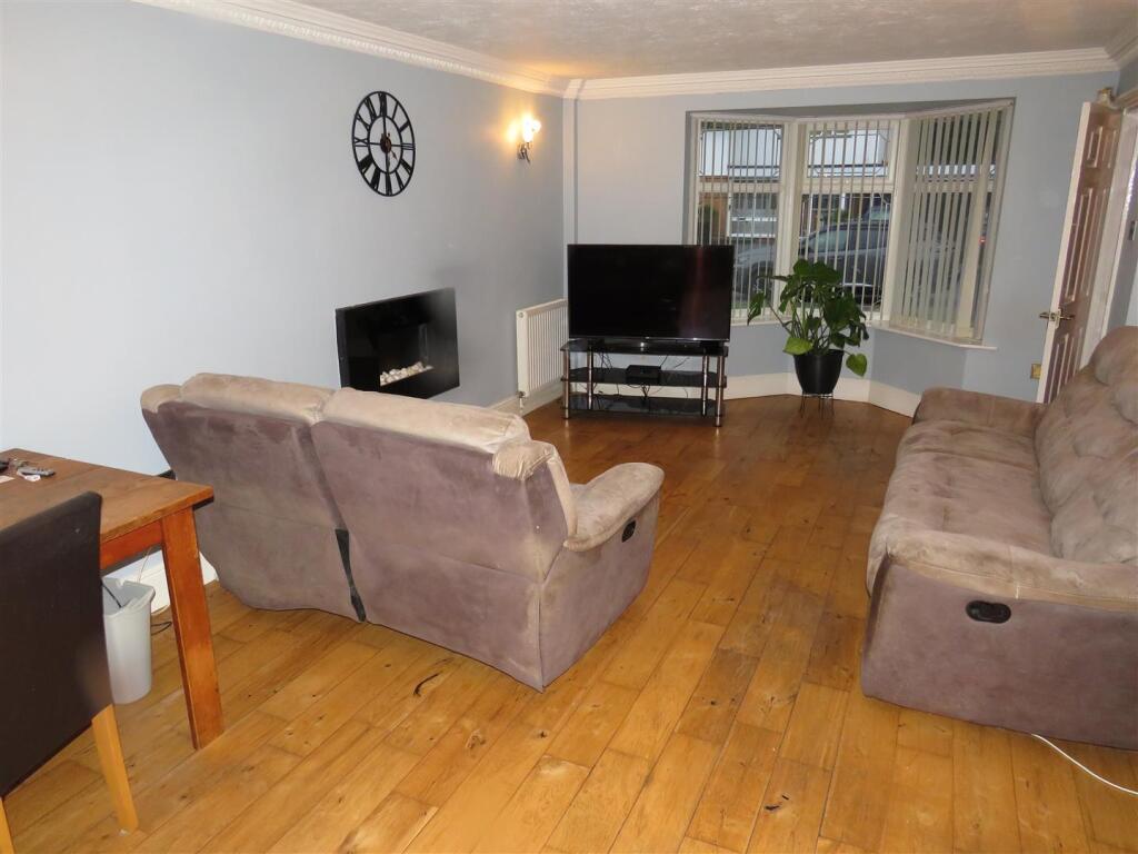 Additional image 12 of Kingsleigh Drive, Castle Bromwich.