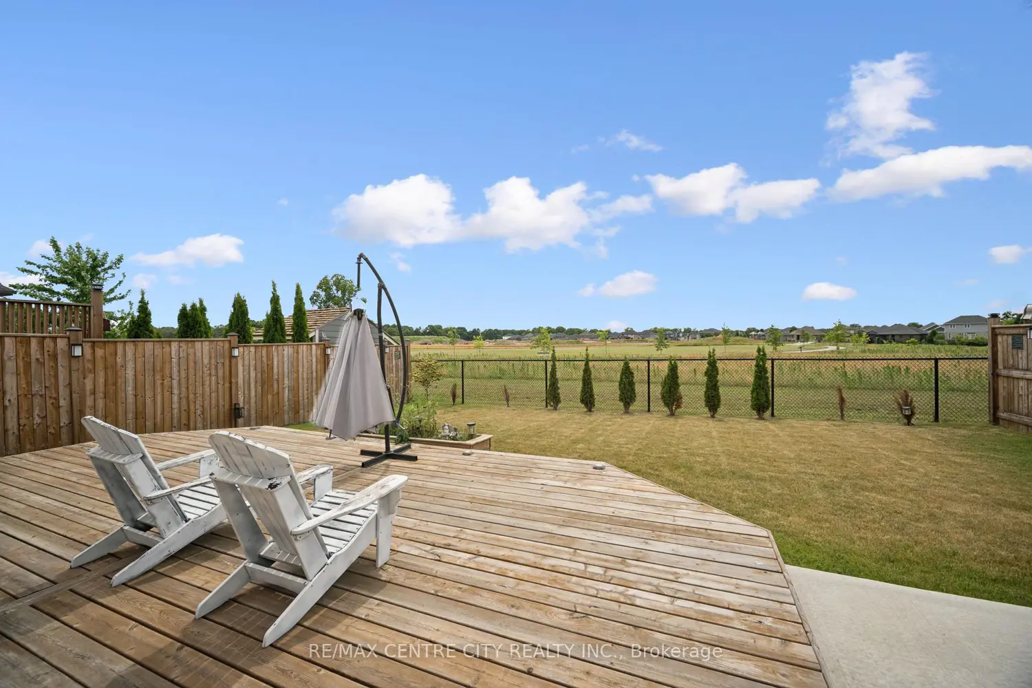 Additional image 16 of 24 Oakmont Street