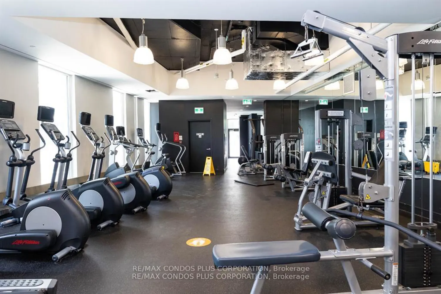 Additional image 19 of 75 Queens Wharf Road 502