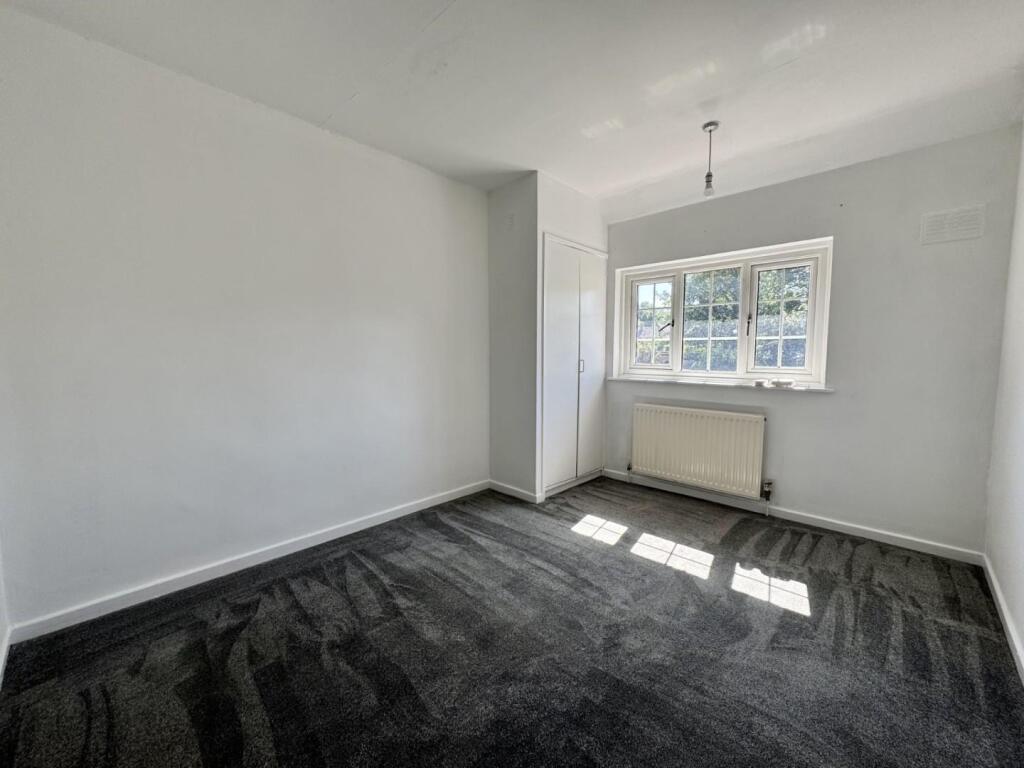 Ryde Park Road, Rednal