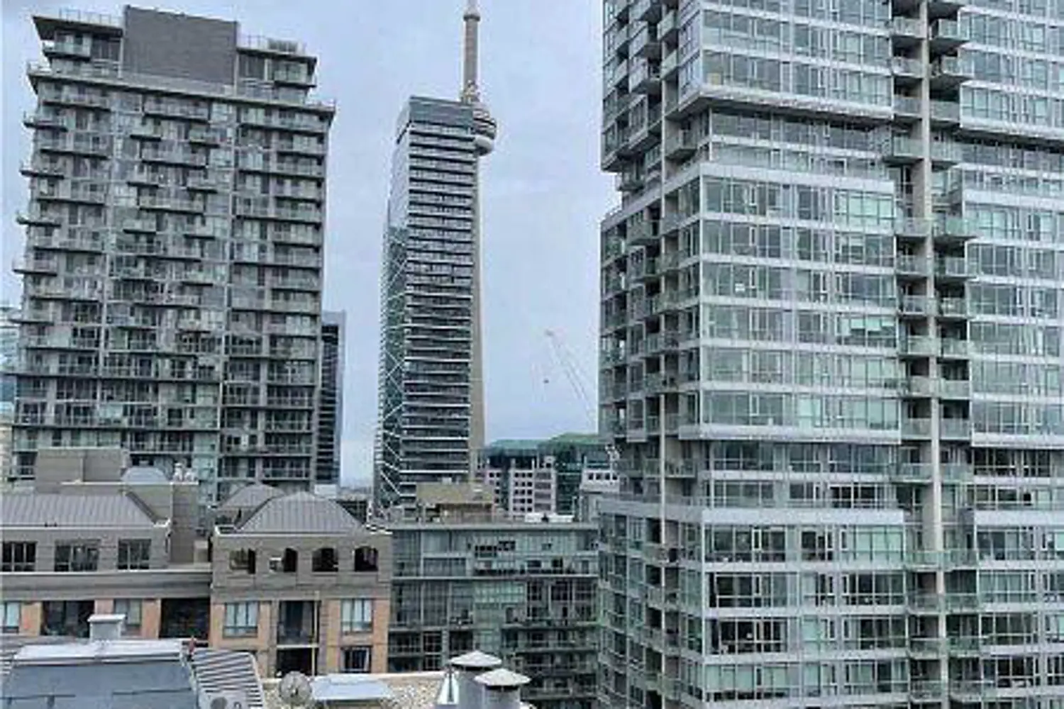 Additional image 10 of 215 Queen Street 1612