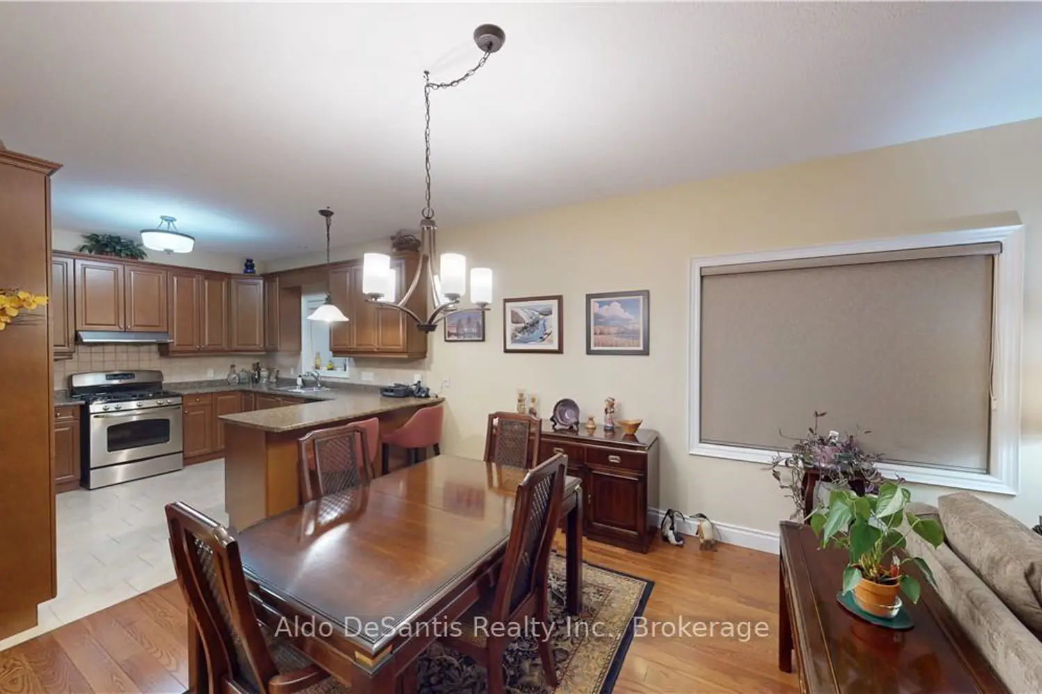 Additional image 5 of 39 Showcase Drive