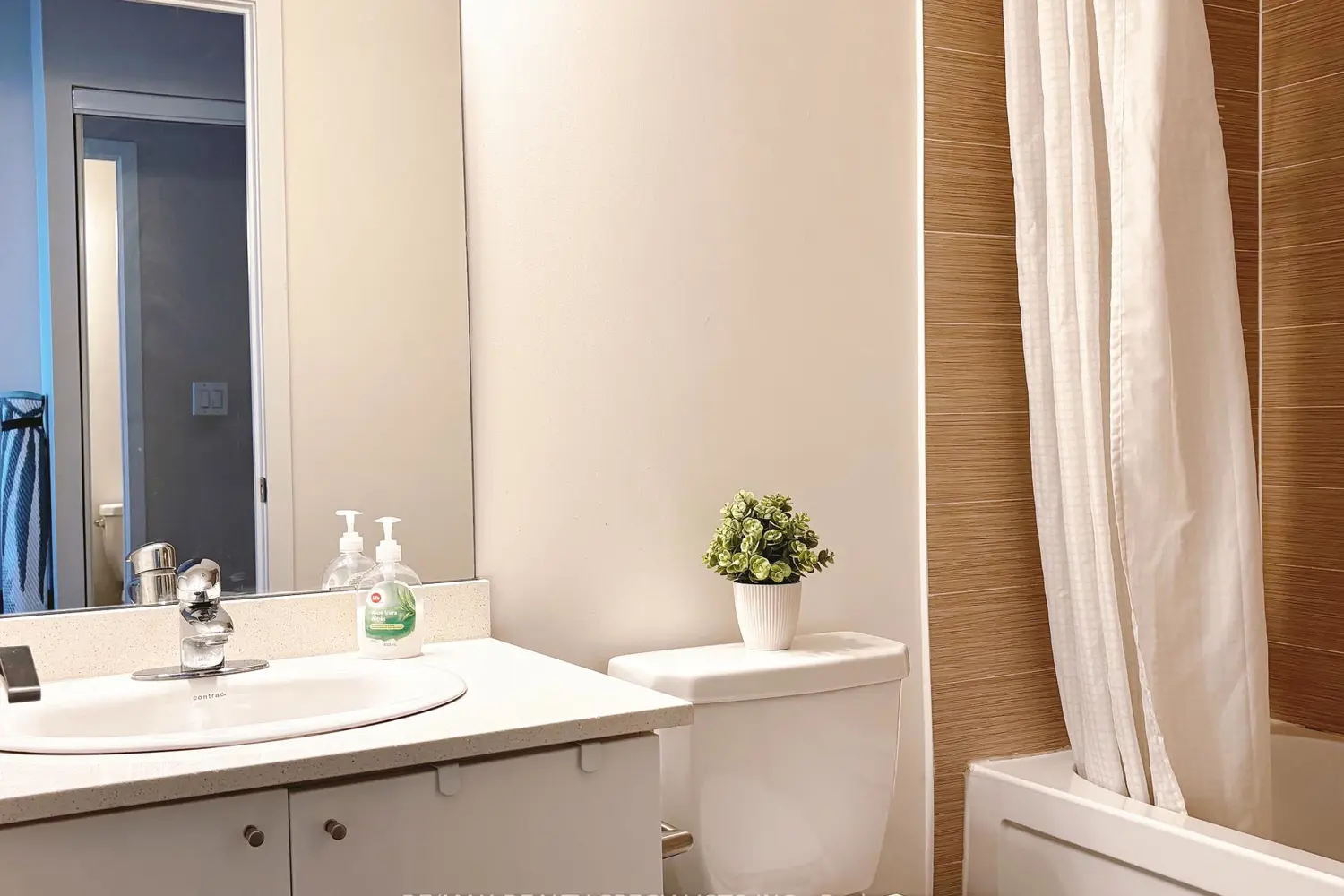 Additional image 9 of 3985 Grand Park Drive 2508