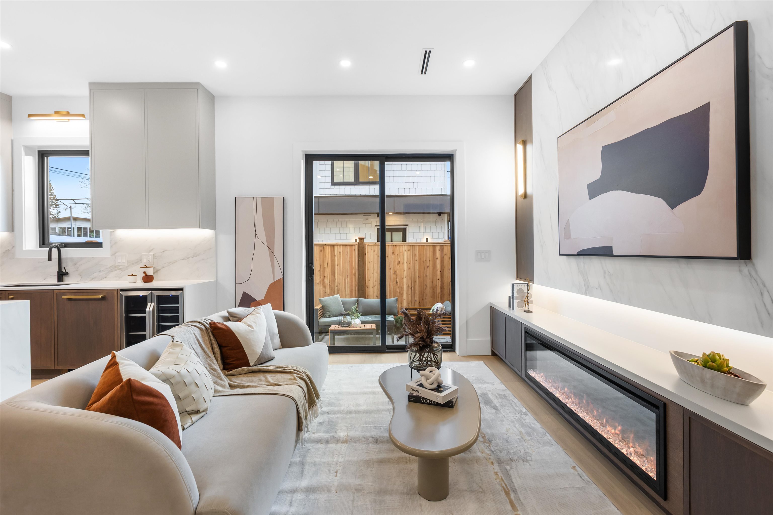 Additional image 3 of 2-546 46th Avenue E, Vancouver, BC, V5W 2A3