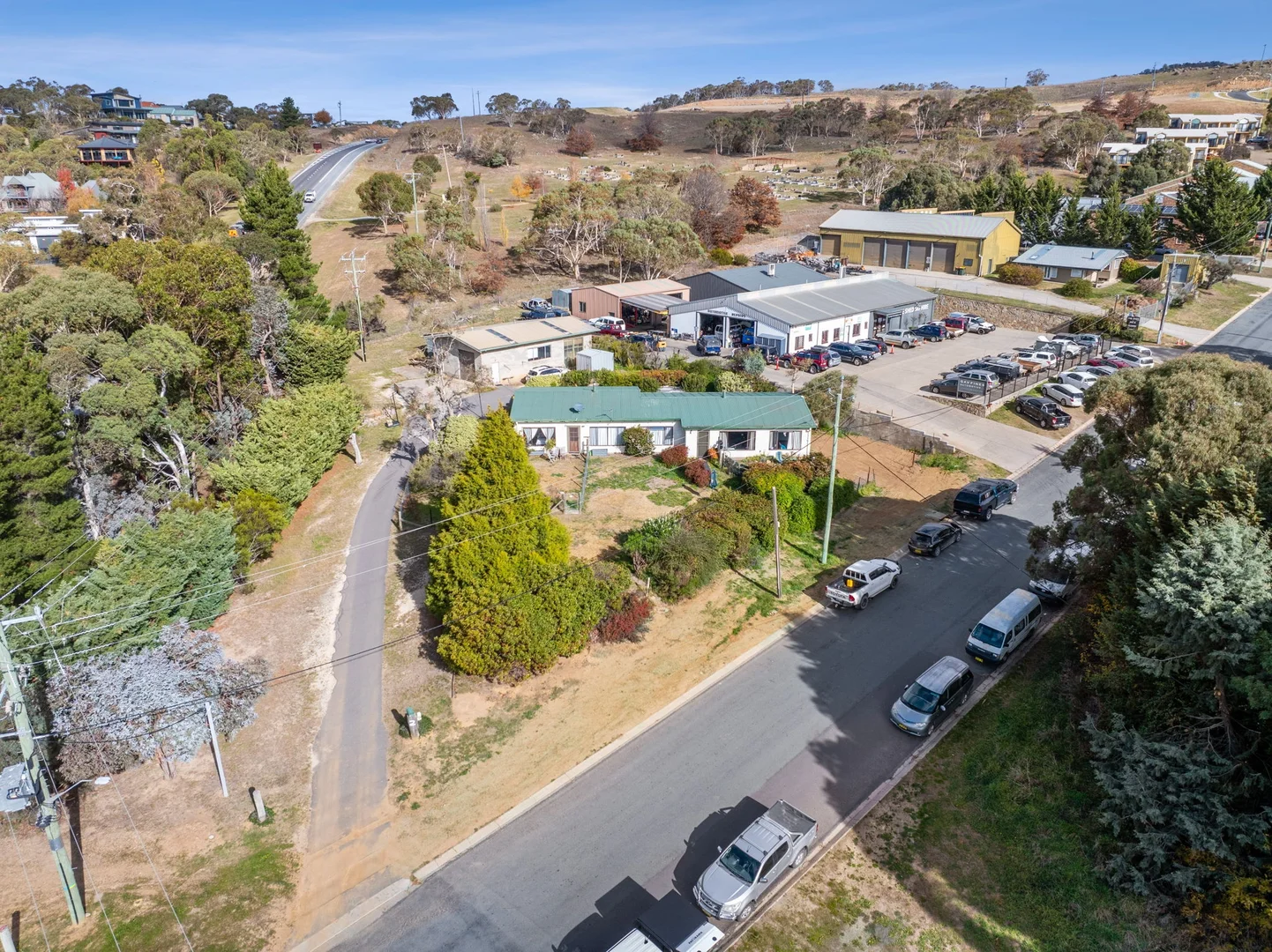 Additional image 4 of 2 Nettin Circuit, Jindabyne NSW 2627