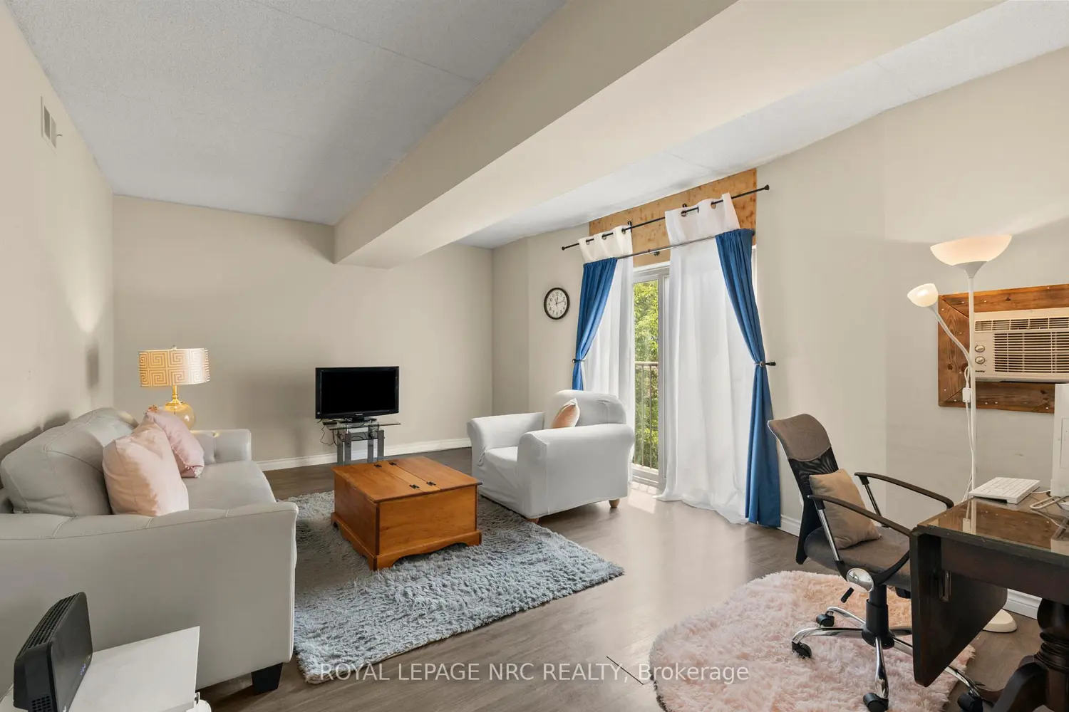 Additional image 6 of 4872 Valley Way 203