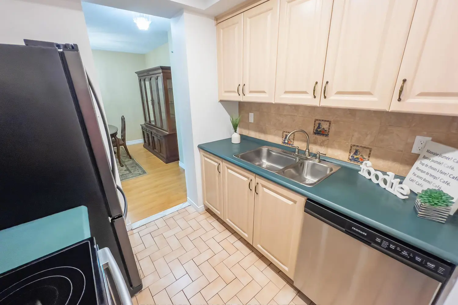 555 Brittany Drive 1008 photo 5