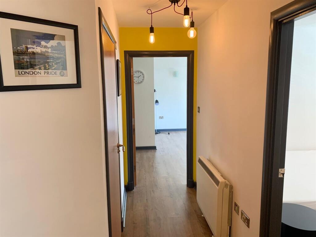 Additional image 20 of Maxim 28, 21 Lionel Street, Birmingham, B3