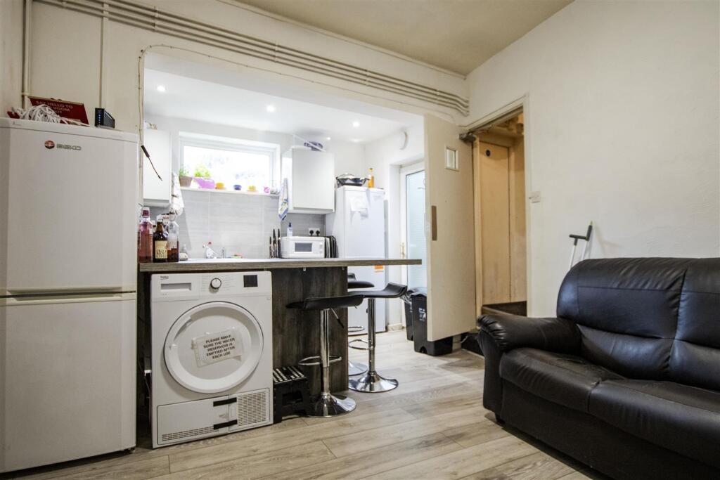 Additional image 11 of Lime Avenue Dawlish Road, Birmingham, West Midlands, B29