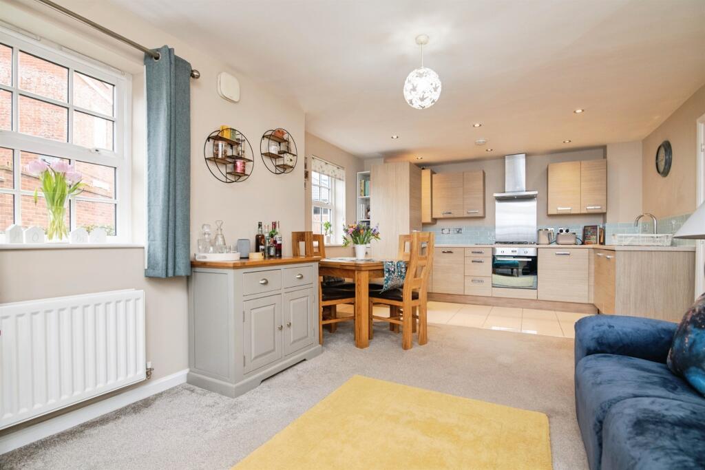 Additional image 8 of Horseshoe Crescent, Great Barr, Birmingham