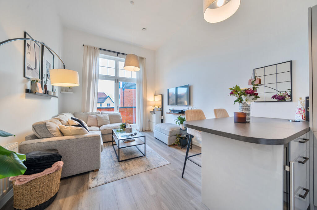 Additional image 7 of New House Farm Drive, Northfield, Birmingham