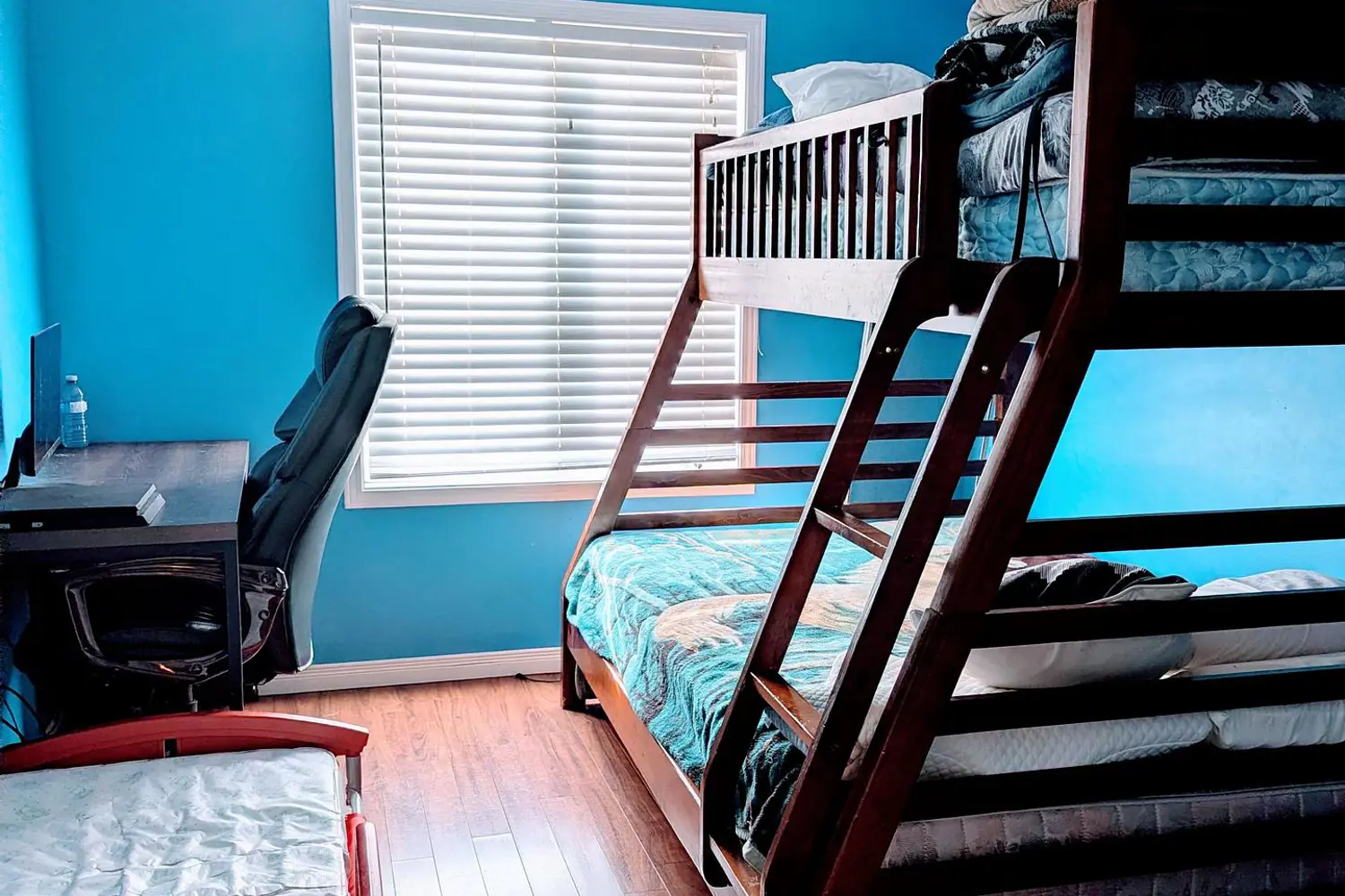 Additional image 16 of 520 Chablis Drive