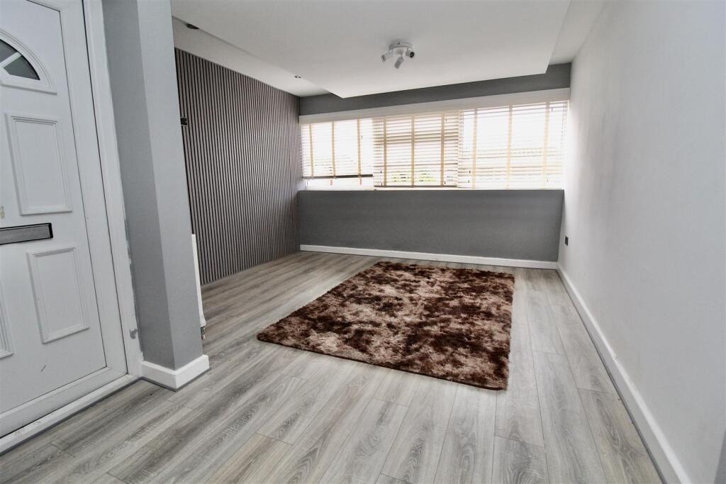 Additional image 2 of Hilleys Croft, Fordbridge, Birmingham