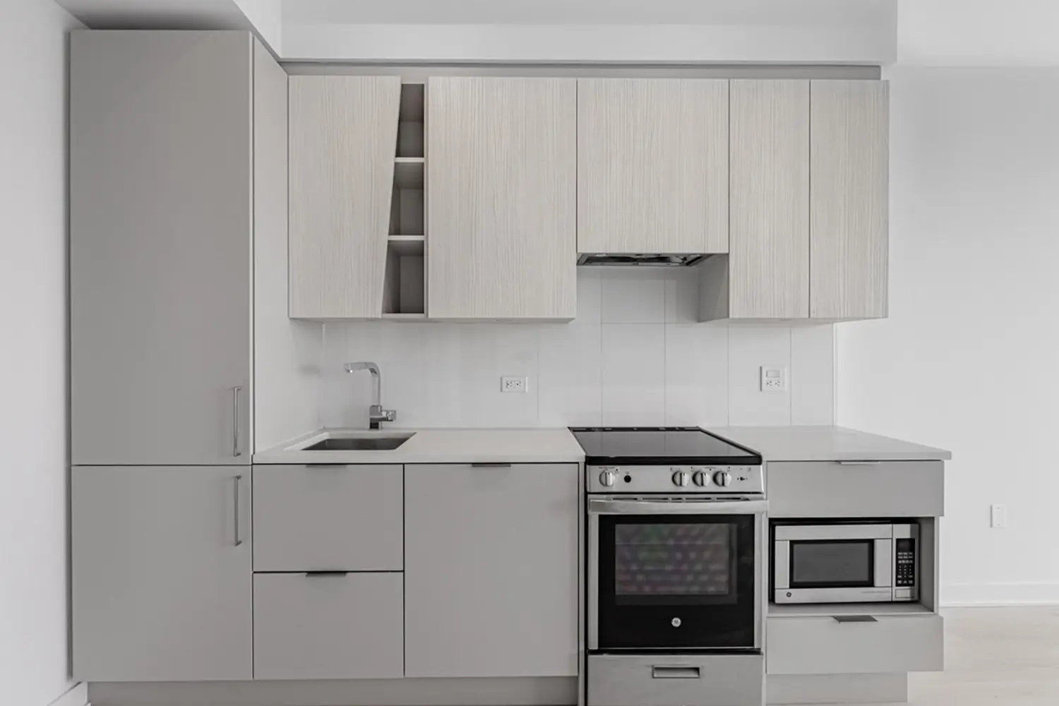 Additional image 4 of 3900 Confederation Parkway 5806