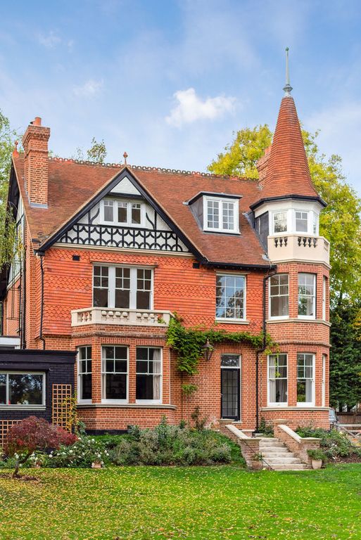 Additional image 16 of 6 bed detached house to rentBridge Road, East Molesey KT8