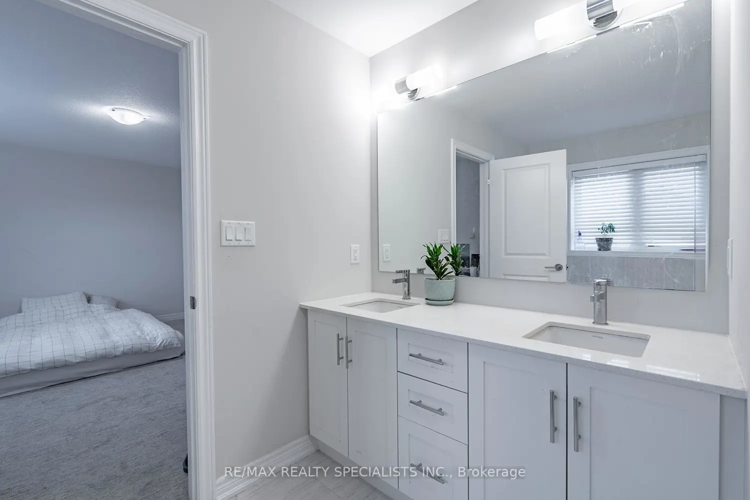 Additional image 14 of 51 Starfire Crescent