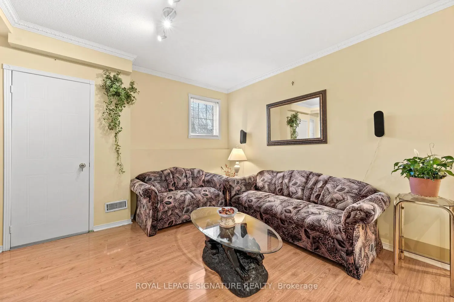 Additional image 6 of 687 Twain Avenue