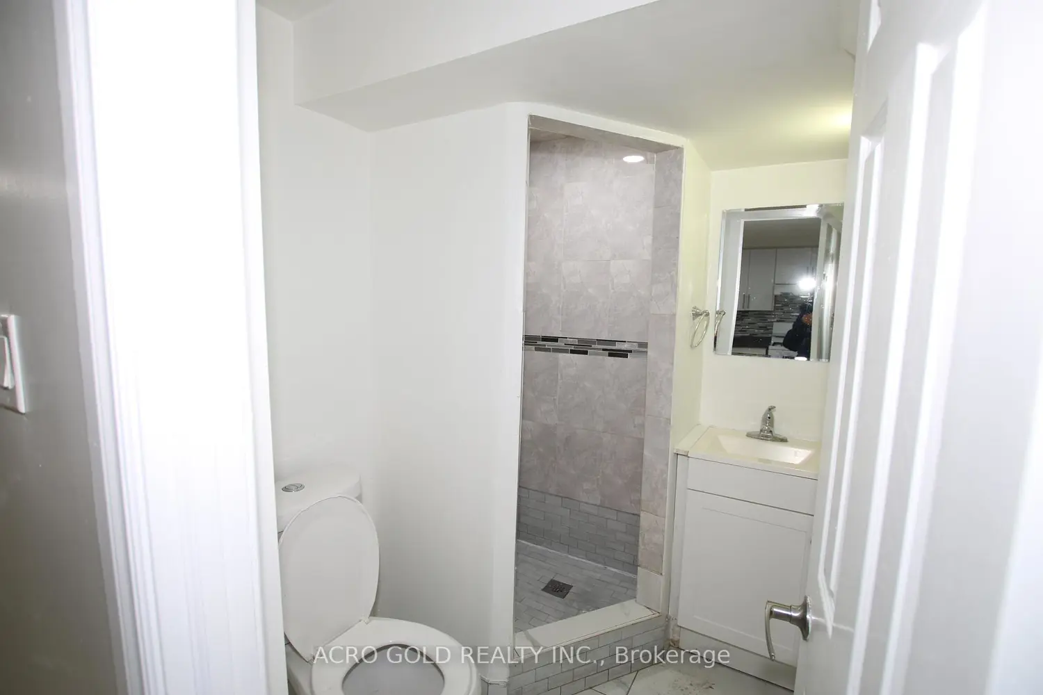 Additional image 15 of 96 Archdekin Drive