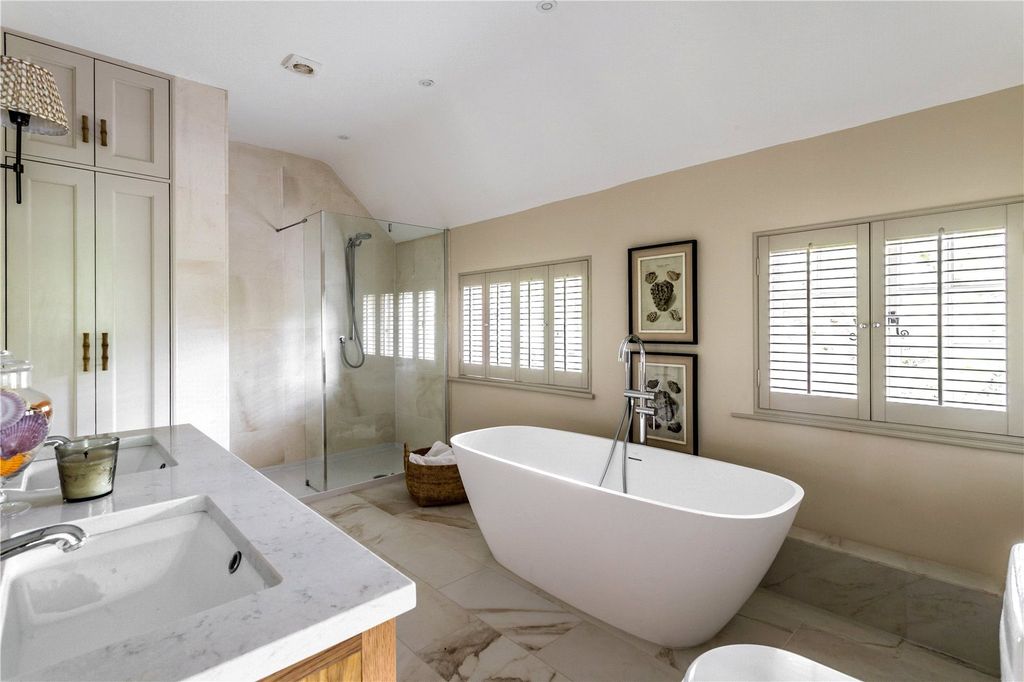 Additional image 14 of 6 bed detached house to rentBalchins Lane, Westcott, Dorking, Surrey RH4