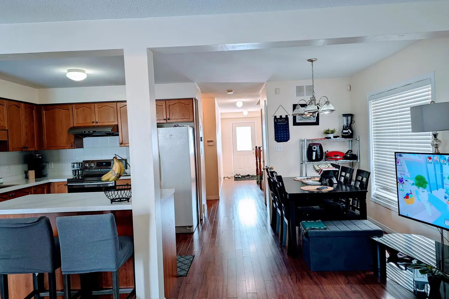 Additional image 3 of 520 Chablis Drive