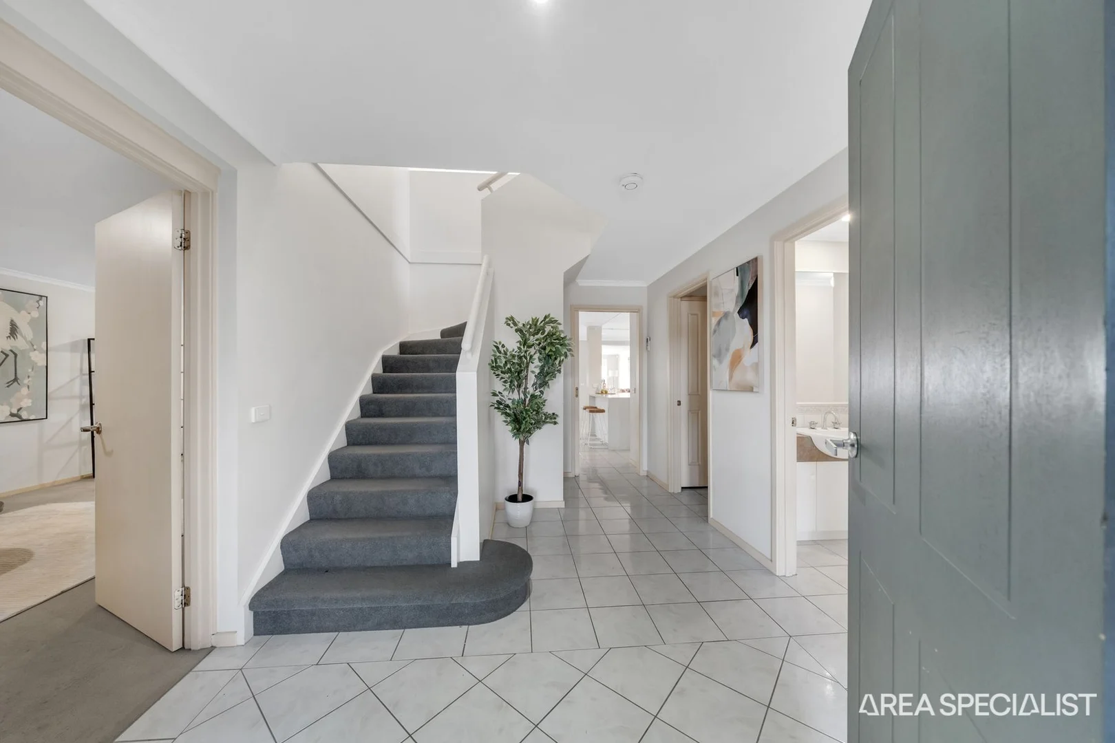 Additional image 4 of 5 Russell court, Brookfield VIC 3338