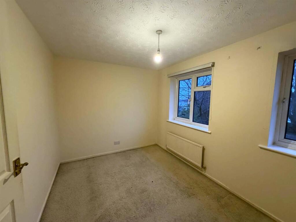 Additional image 5 of *NEW CARPETS THROUGHOUT* York Close, Bournville, Birmingham