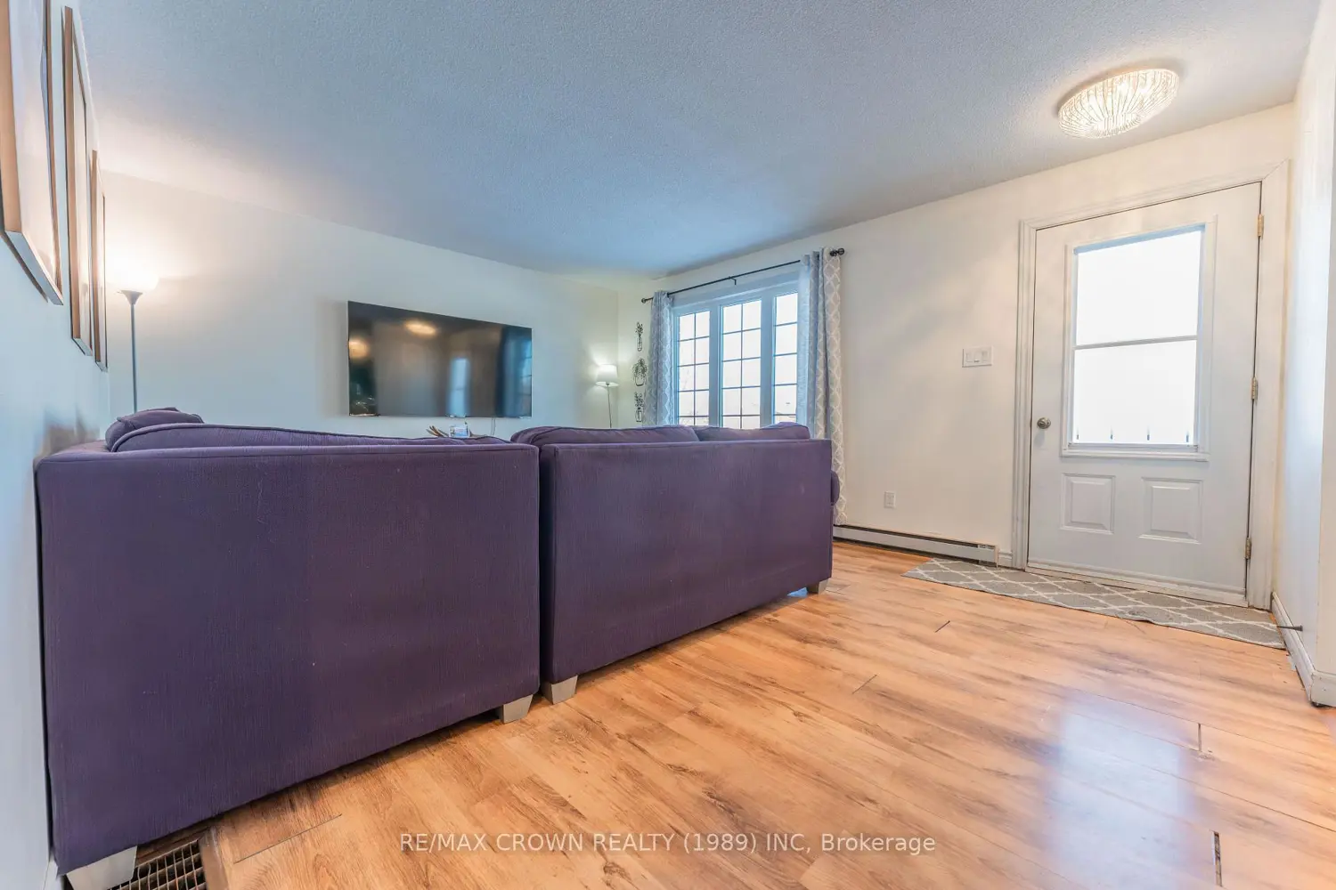 Additional image 7 of 17 Champlain Crescent