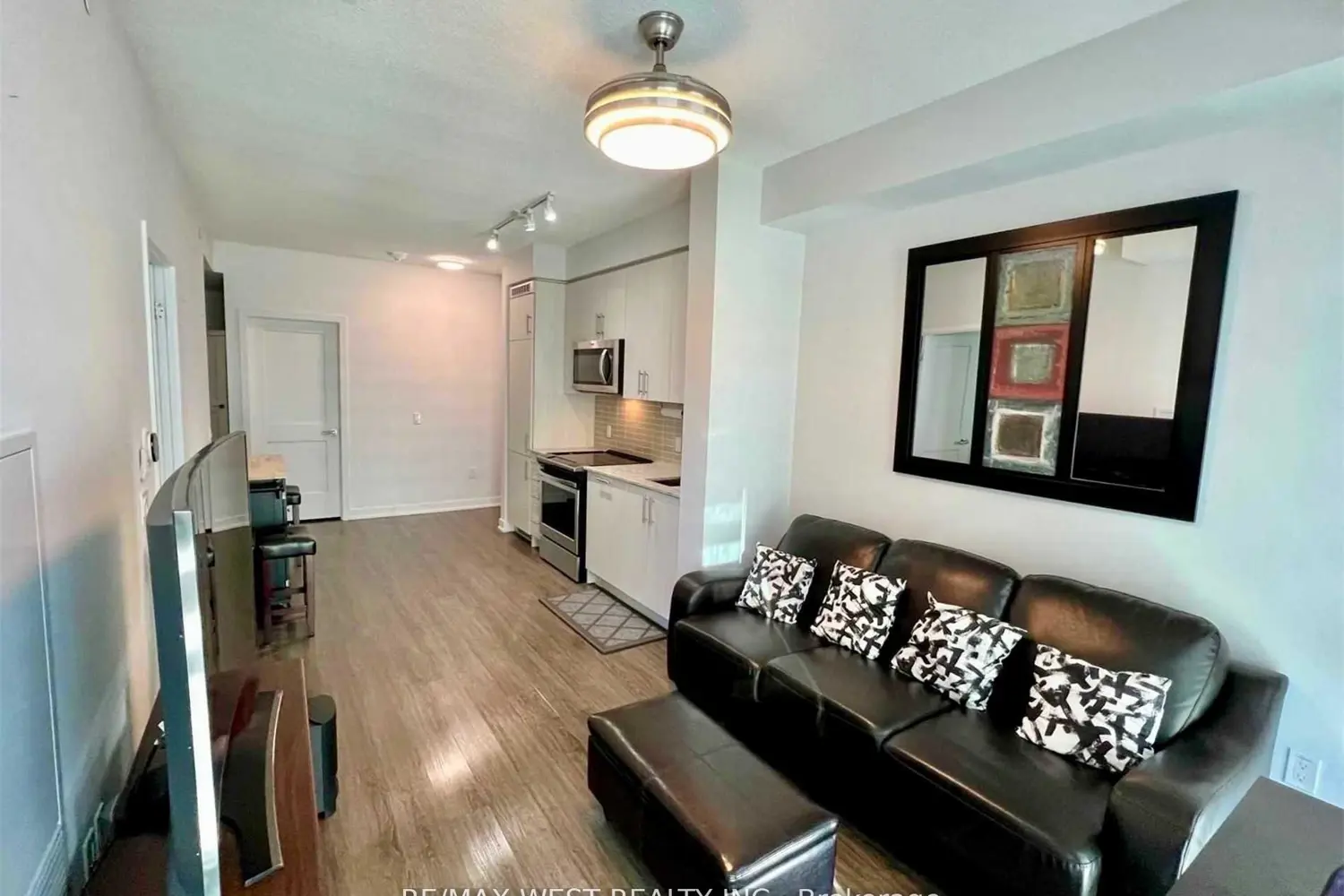 Additional image 3 of 4085 Parkside Village Drive 1606