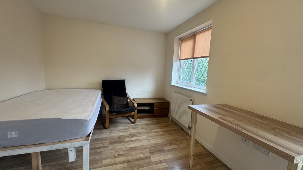 Additional image 4 of Moor End Lane