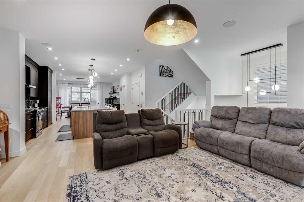 Additional image 5 of 44 Timberline Way SW, Calgary, AB, T3H0W3