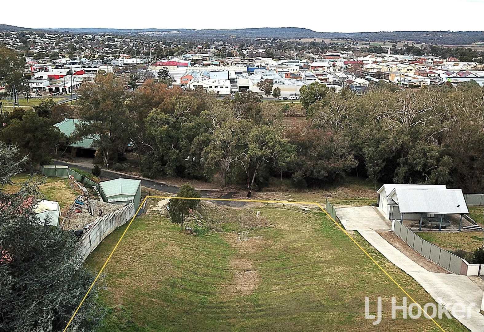 Additional image 5 of 10-12 Cloonan Terrace, Inverell NSW 2360