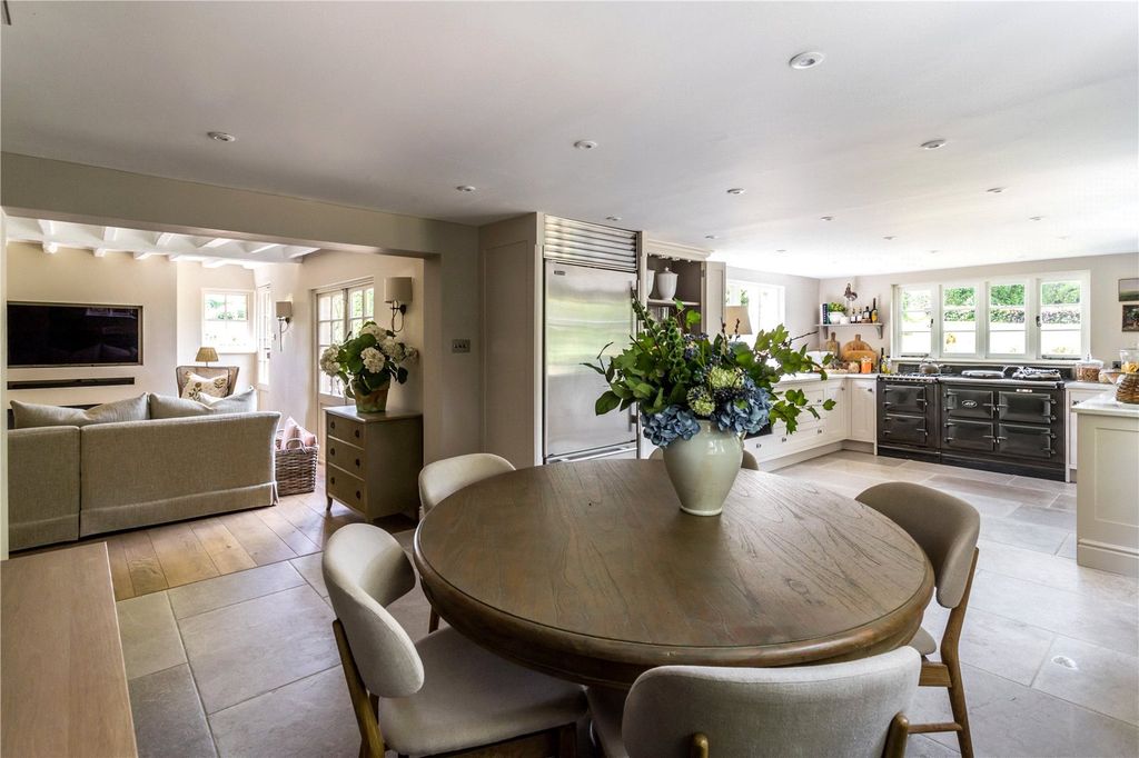 Additional image 3 of 6 bed detached house to rentBalchins Lane, Westcott, Dorking, Surrey RH4