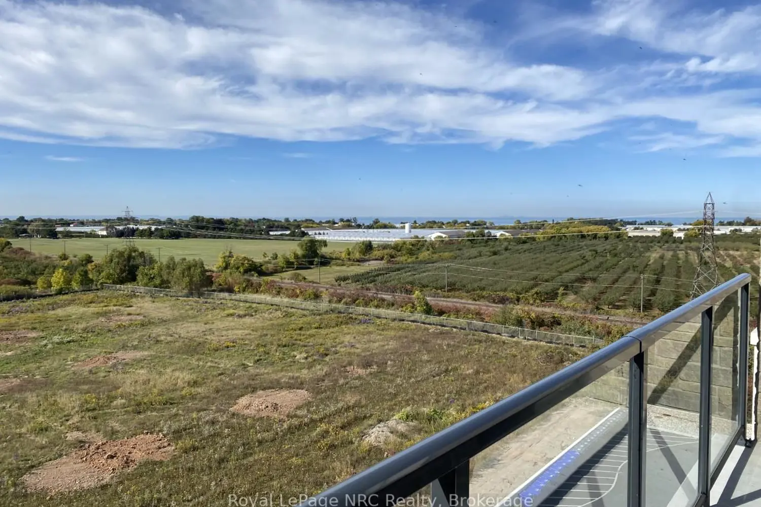 Additional image 9 of 5055 Greenlane Road 604