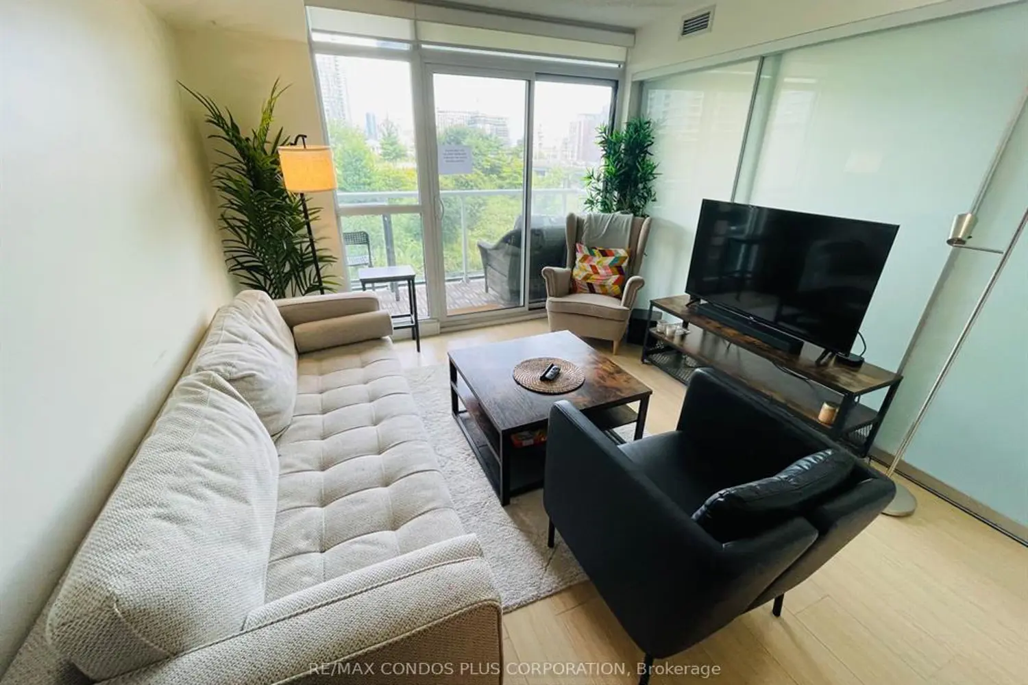 Additional image 2 of 75 Queens Wharf Road 502