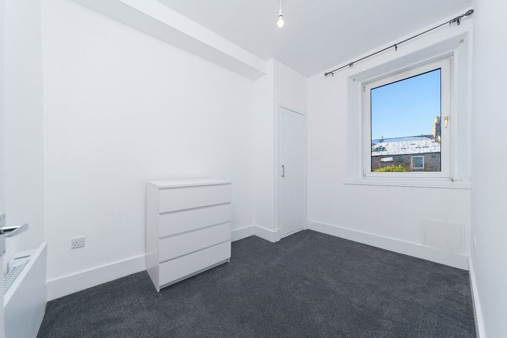 Additional image 4 of 1 bed penthouse to rentRoslin Street, Aberdeen AB24