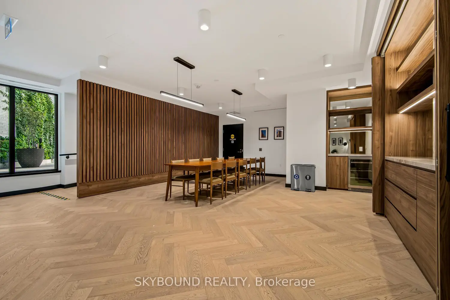 Additional image 17 of 200 Sudbury Street 401