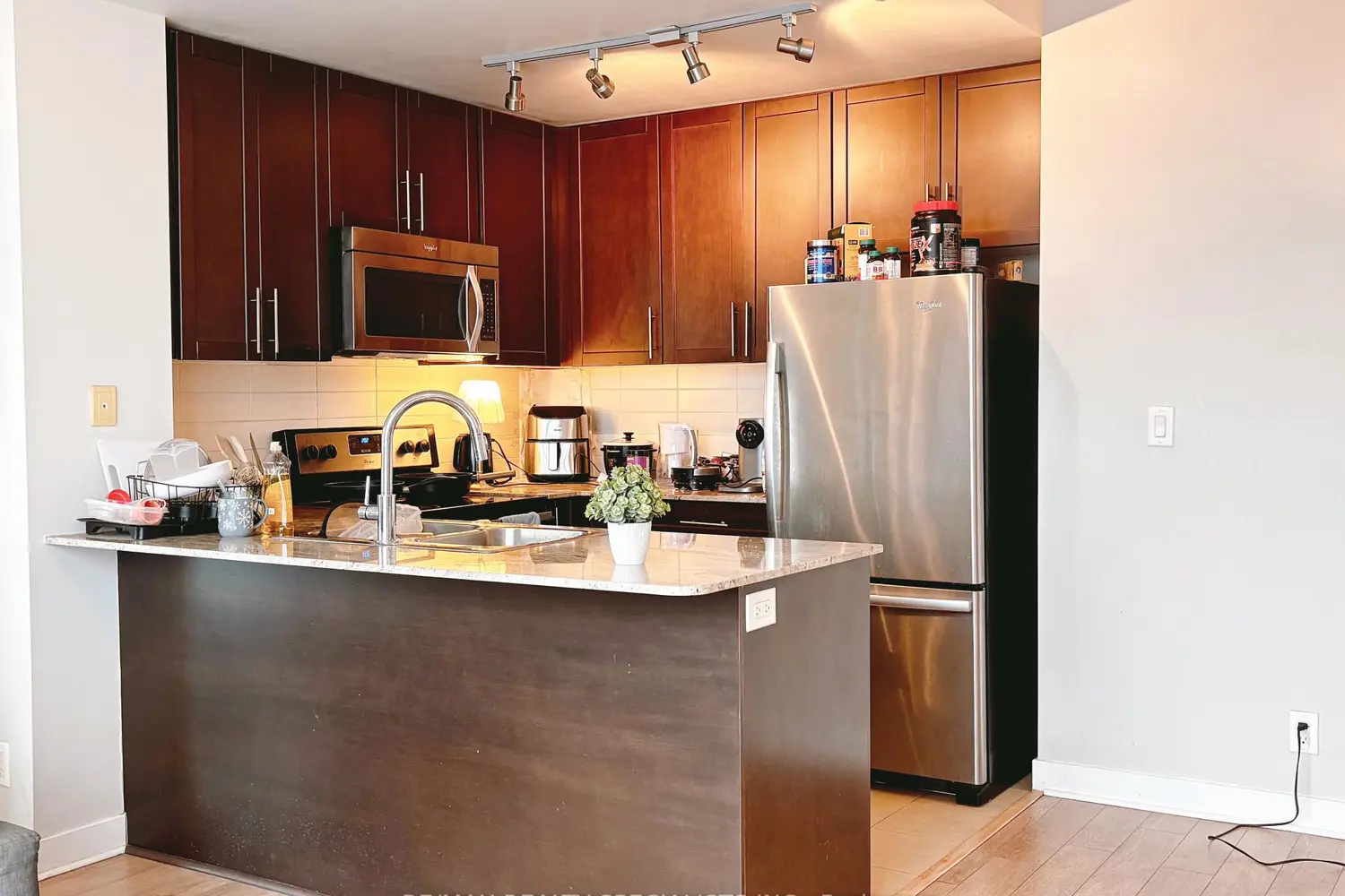 Additional image 6 of 3985 Grand Park Drive 2508