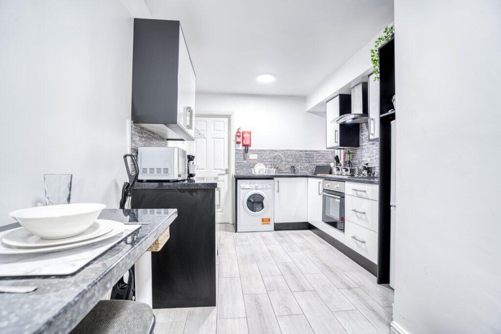 Additional image 12 of Pershore Road, Stirchley, Birmingham, B30 2XU