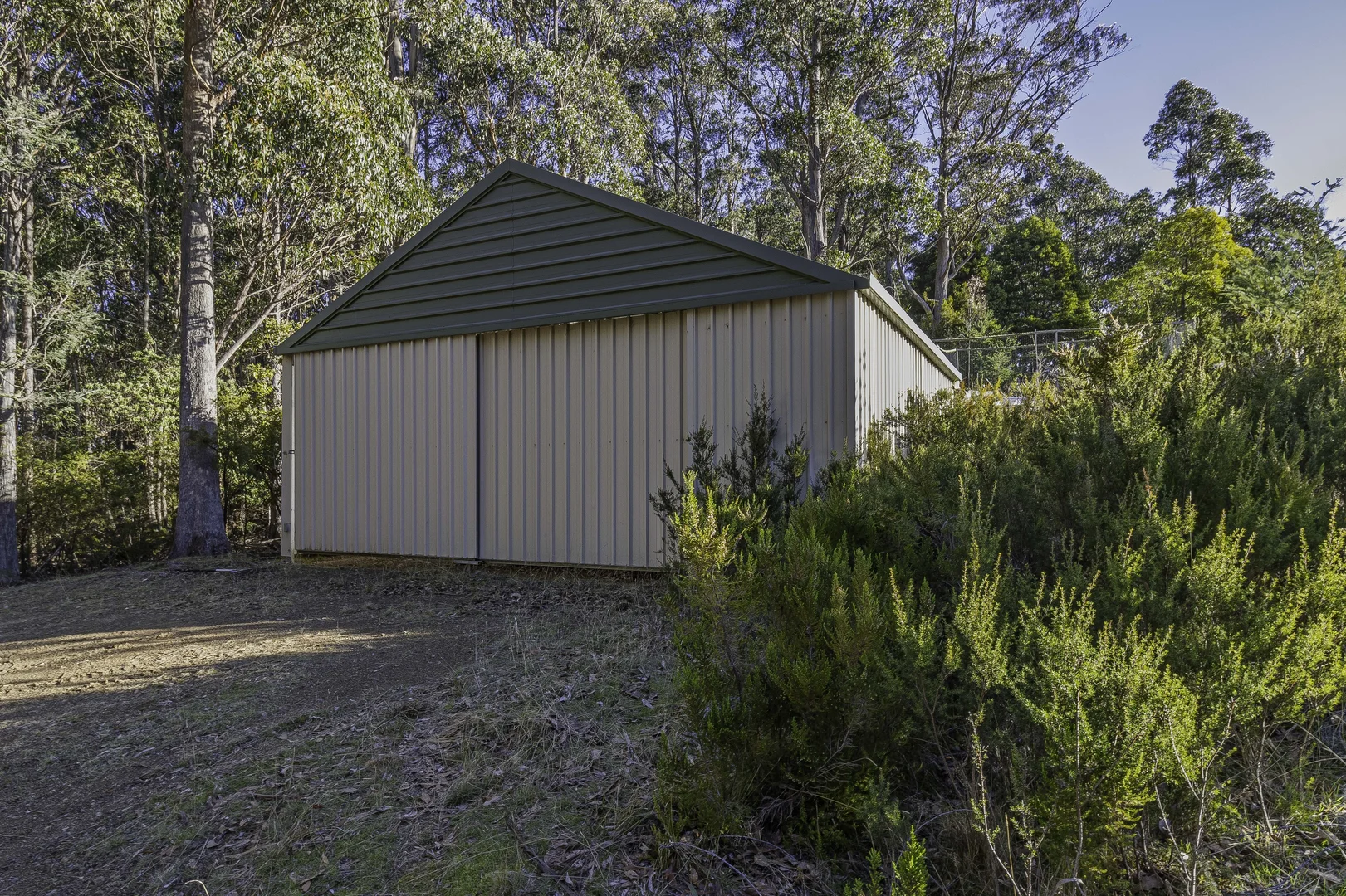 Additional image 6 of Franklin TAS 7113