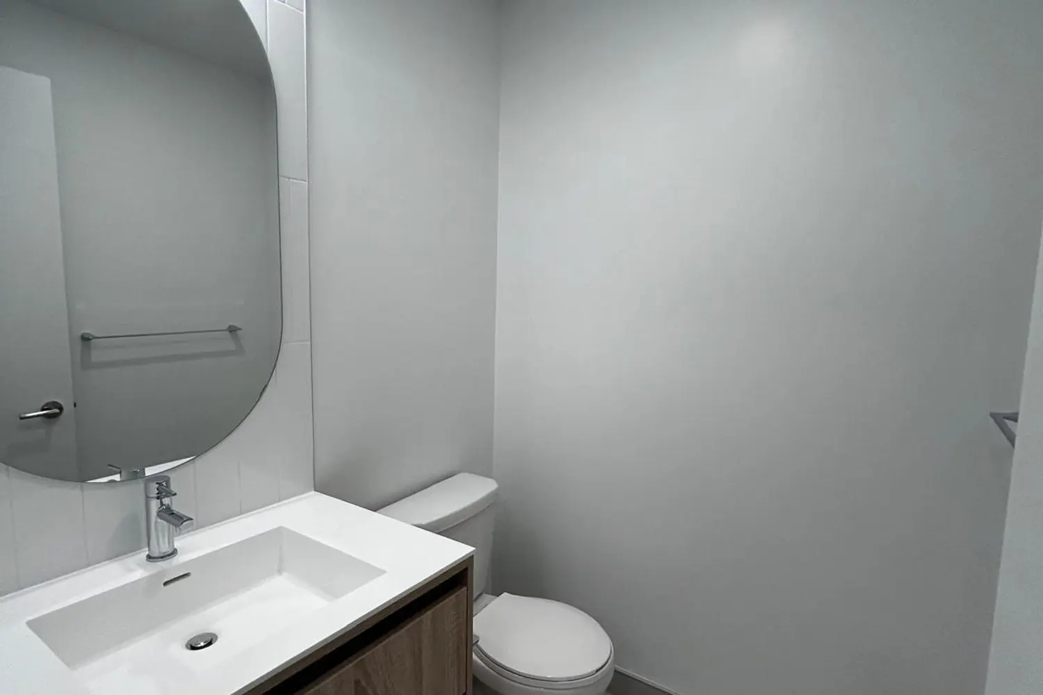 Additional image 8 of 7950 Bathurst Street 1807